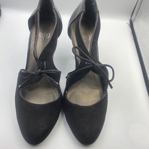 Impo Women’s Black Cut Out Heel Pumps